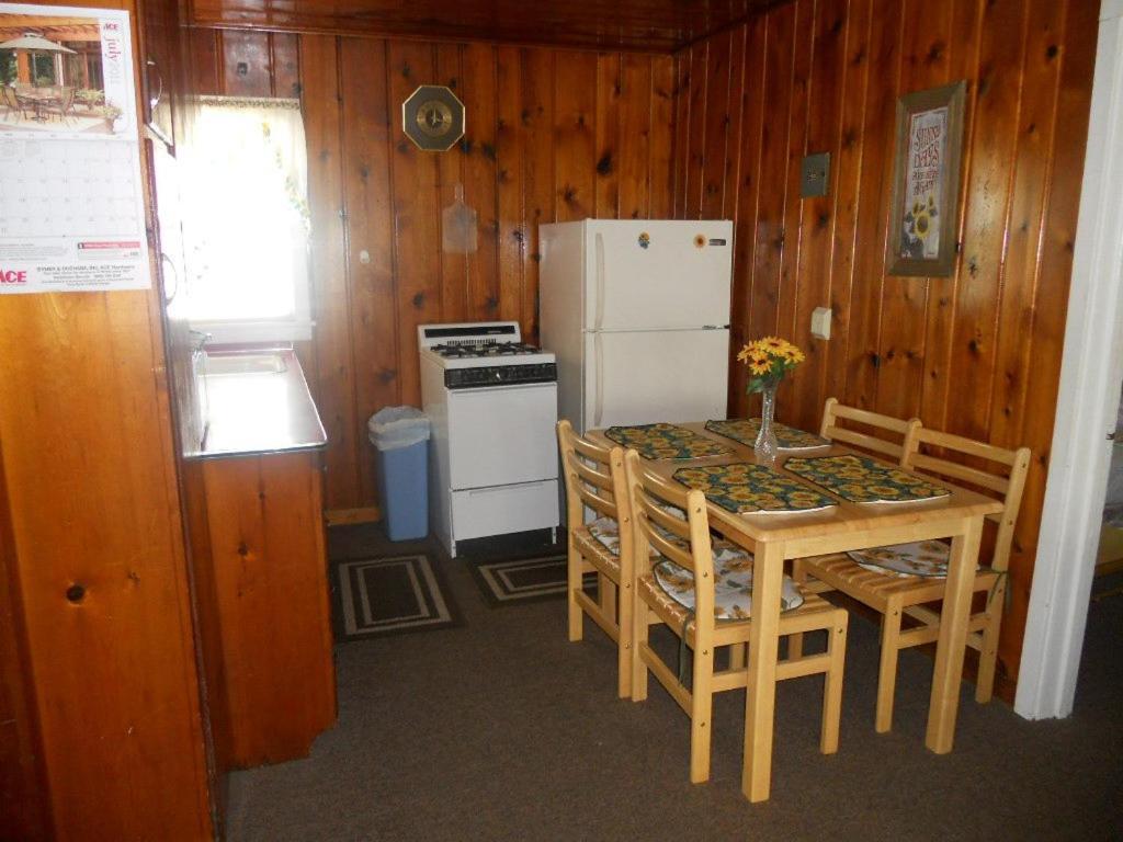 Stefan'S R&R Resort Lincoln Junction Экстерьер фото